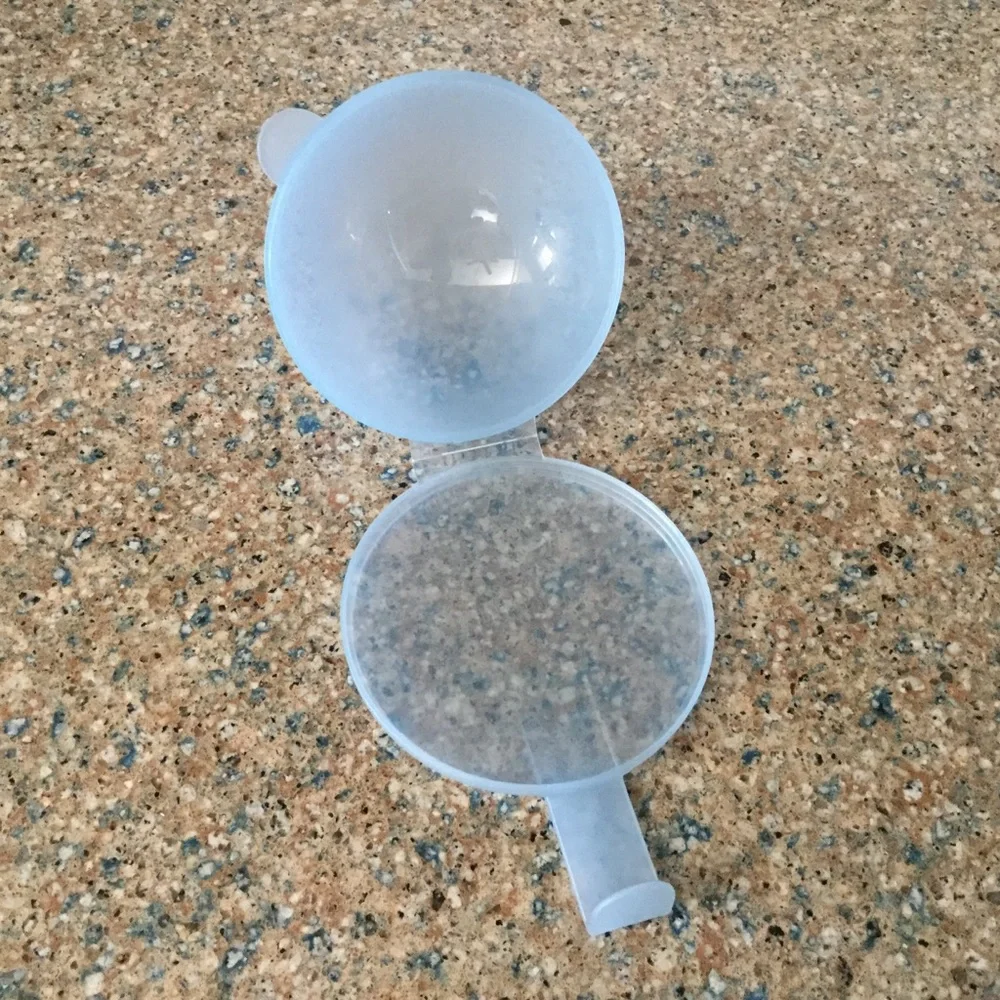 Tupperware hanging forget